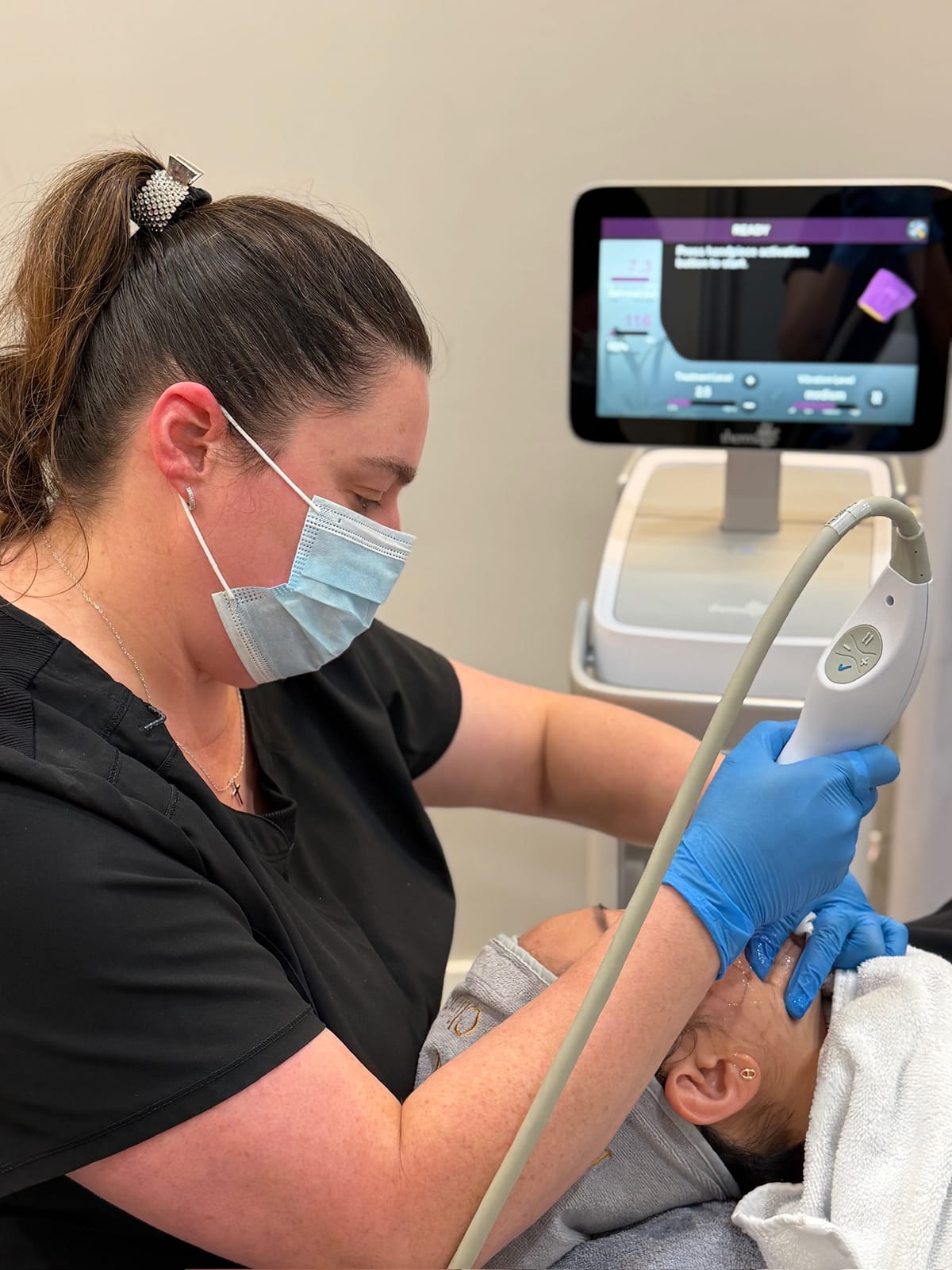 Thermage treatment at Sun Aesthetic Clinic, Bellevue WA